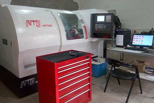 無(wú)模具數(shù)控密封加工中心